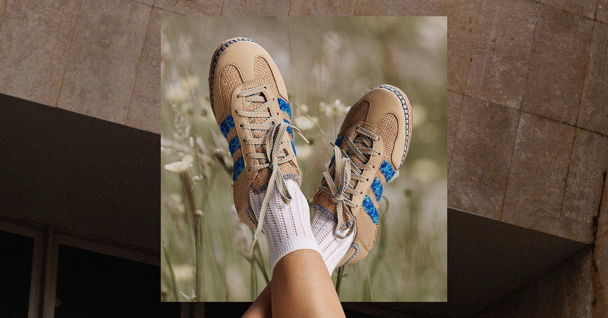 Pearl Three Stripes on the CLOT x hockey Gazelle "Linen Khaki/Light Blue"